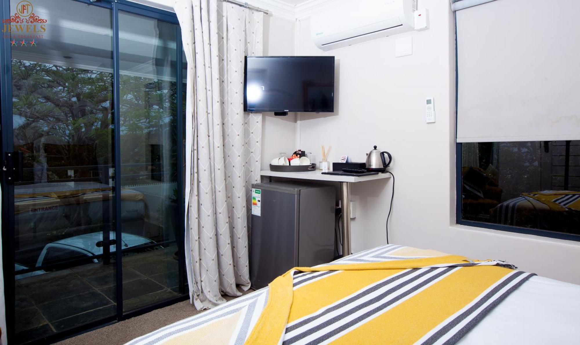 Jft Jewels Guest House East London Eksteriør bilde