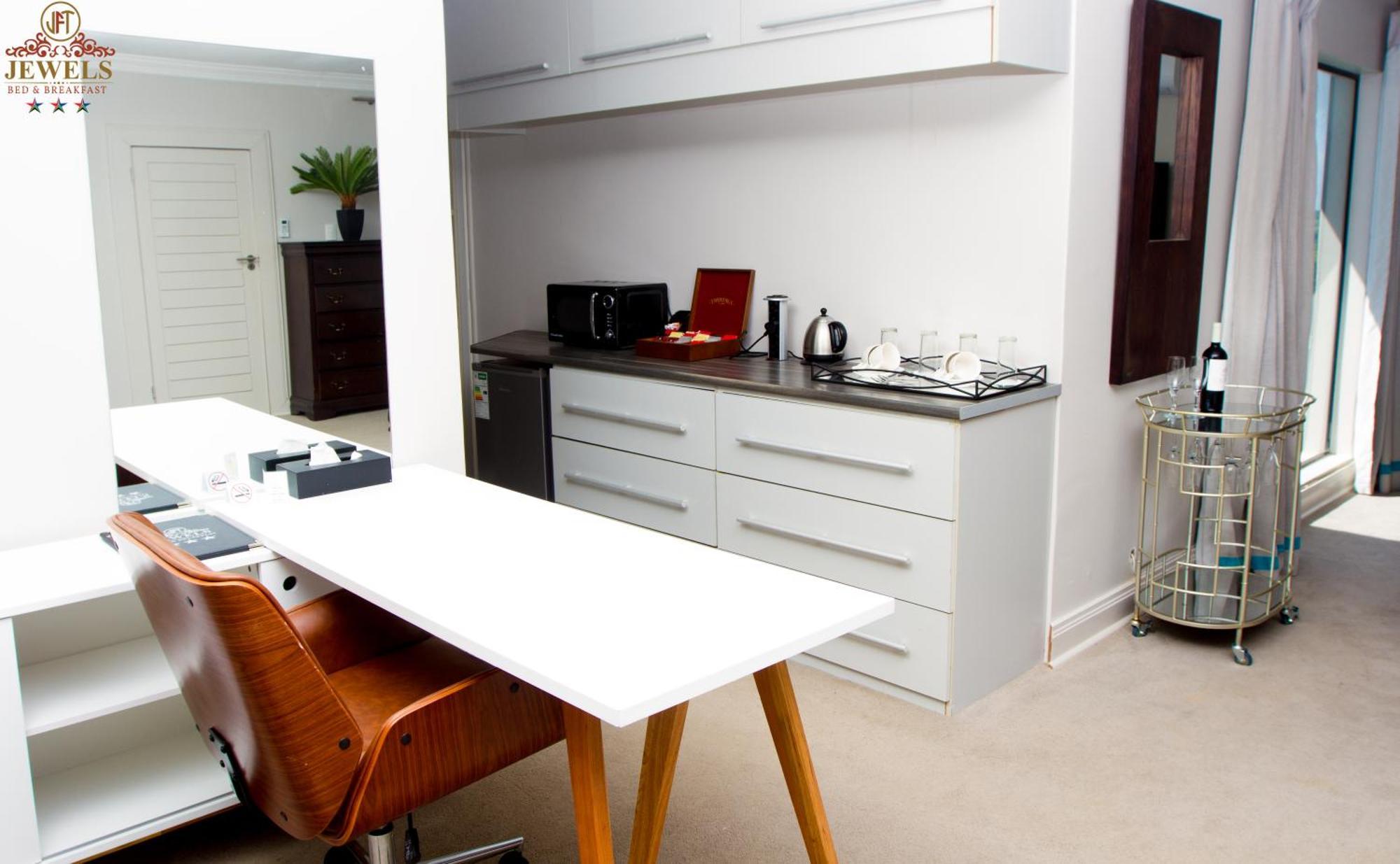 Jft Jewels Guest House East London Eksteriør bilde